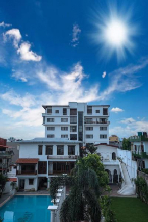 Club De Novo Hotel